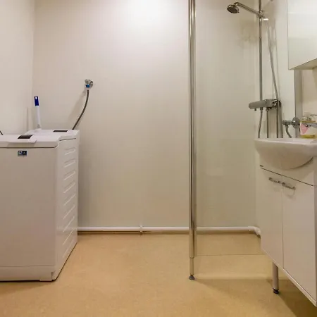 Spacious For 4 Huoneisto *
